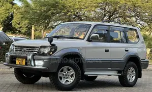 Toyota Land Cruiser Prado 1999 White