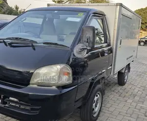 Toyota Town Ace Bei 2001 Blue