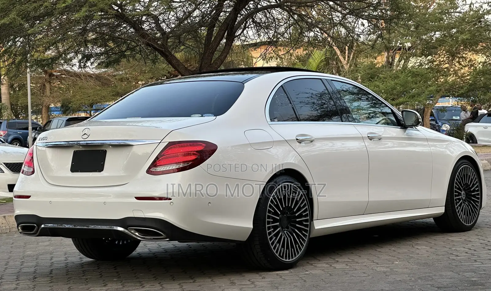 Mercedes-Benz E200 2016 White