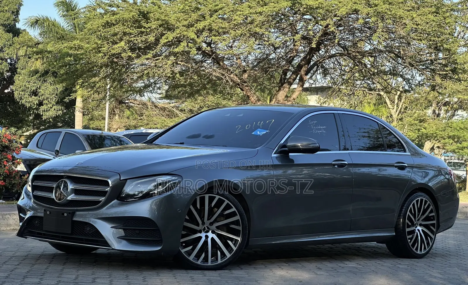 Mercedes-Benz E200 2016 Gray
