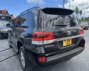 Toyota Land Cruiser 2020 Black