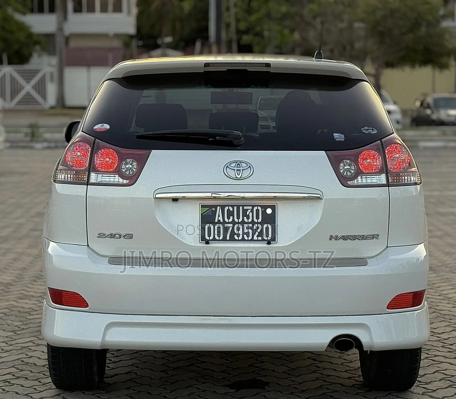 Toyota Harrier 2007 White