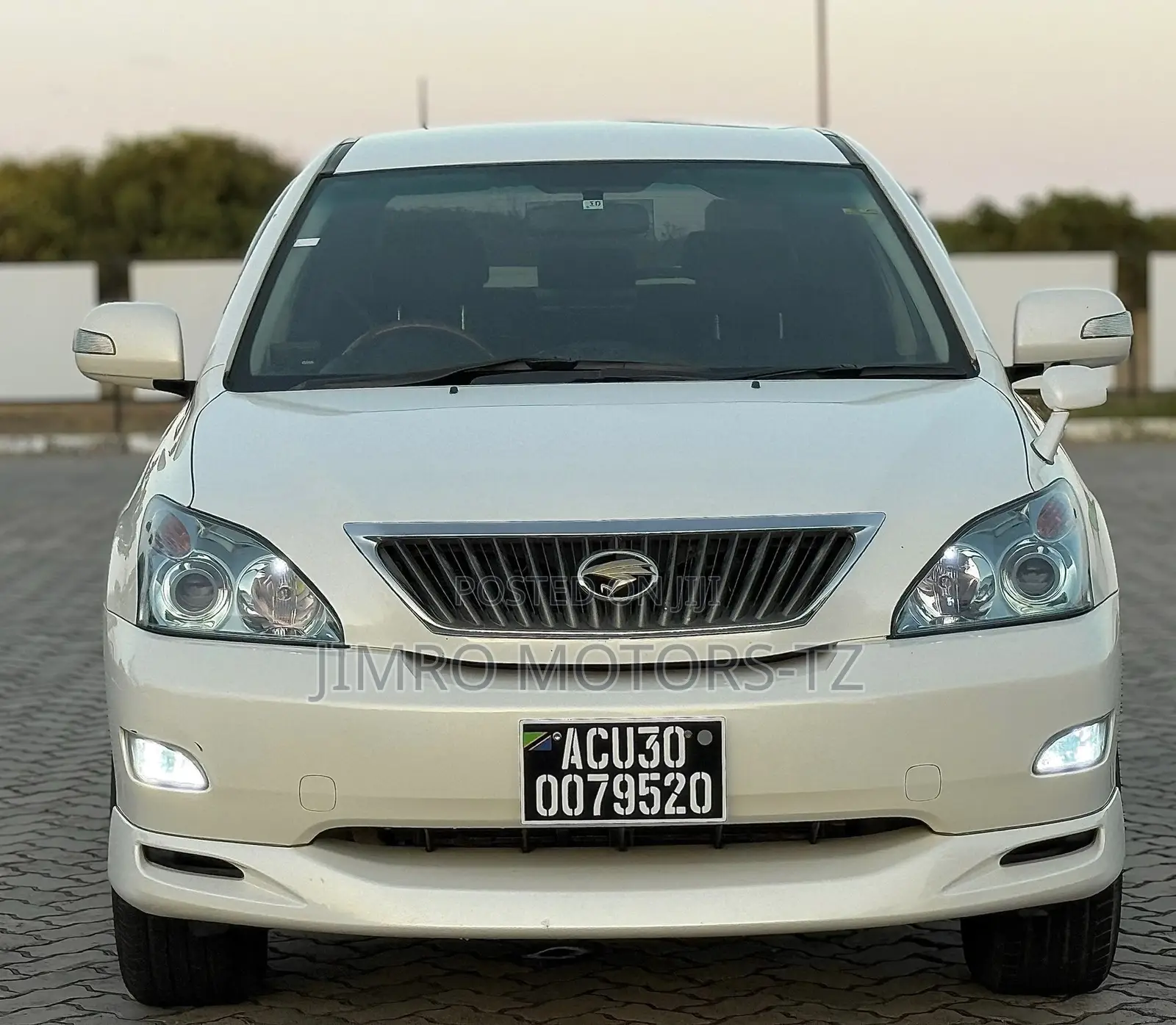 Toyota Harrier 2007 White