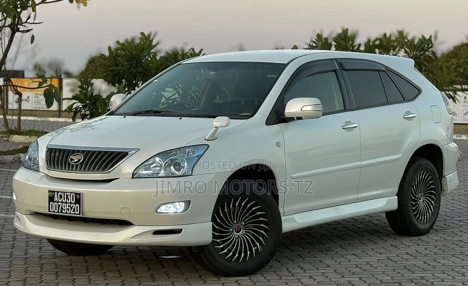 Toyota Harrier 2007 White