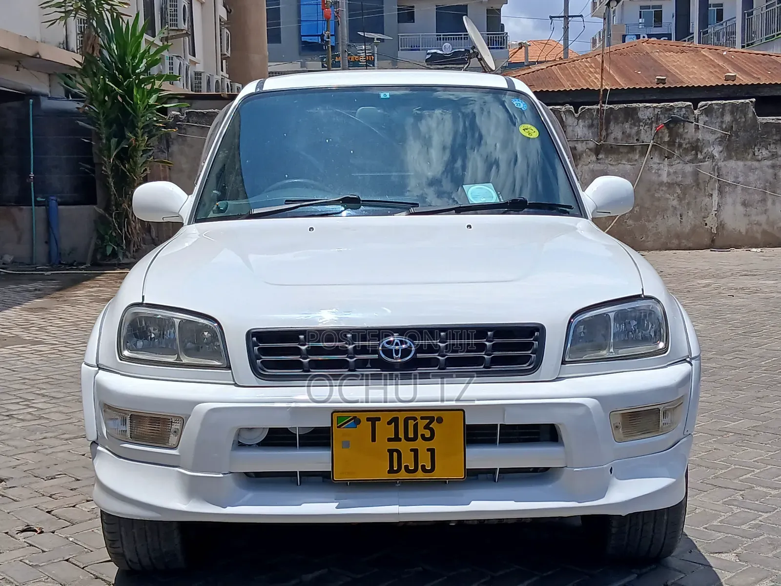Toyota RAV4 Cabriolet 1998 White