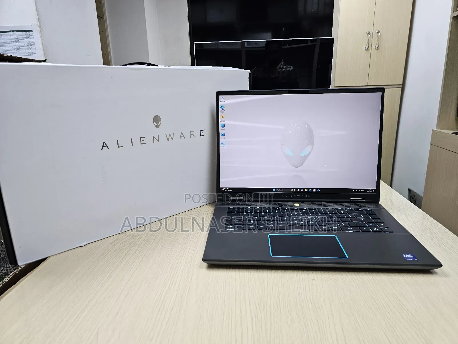 New Laptop Alienware M17x R2 16GB Intel Core Ultra 9 SSD 1T