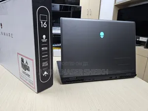 New Laptop Alienware M17x R2 16GB Intel Core Ultra 9 SSD 1T