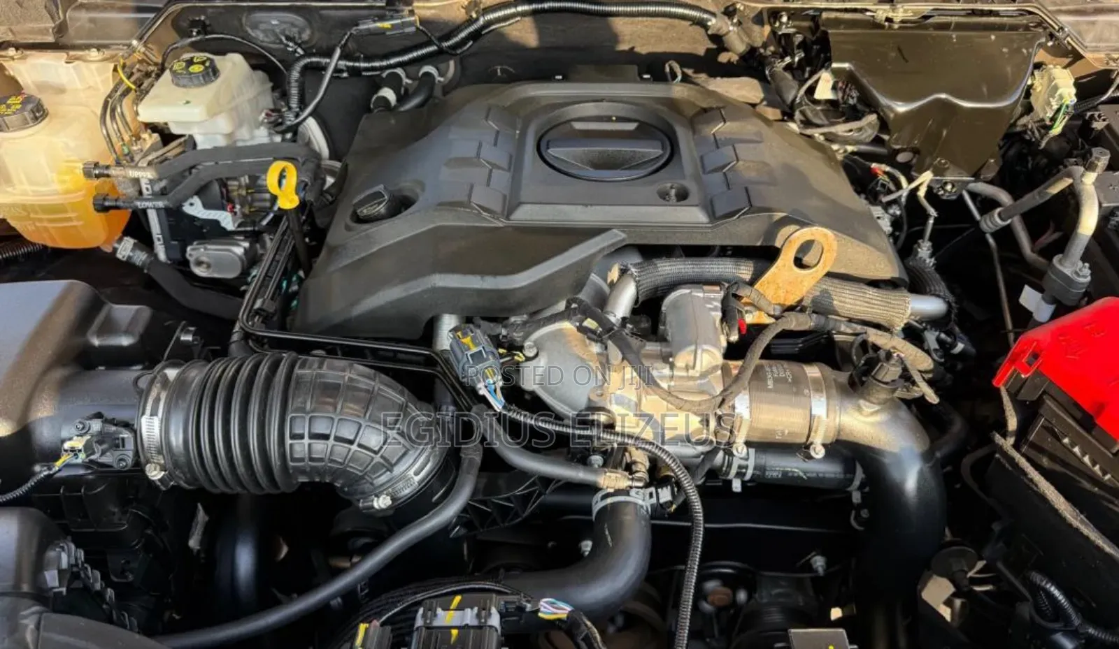 Volkswagen Amarok 2024 Gold
