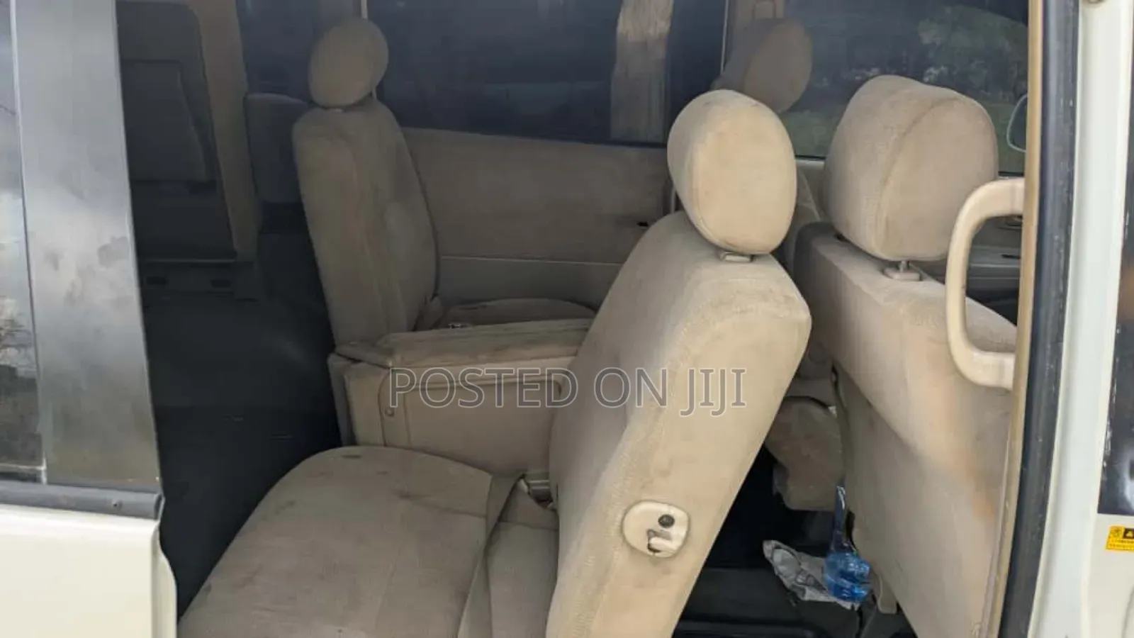 Toyota Noah 2003 White
