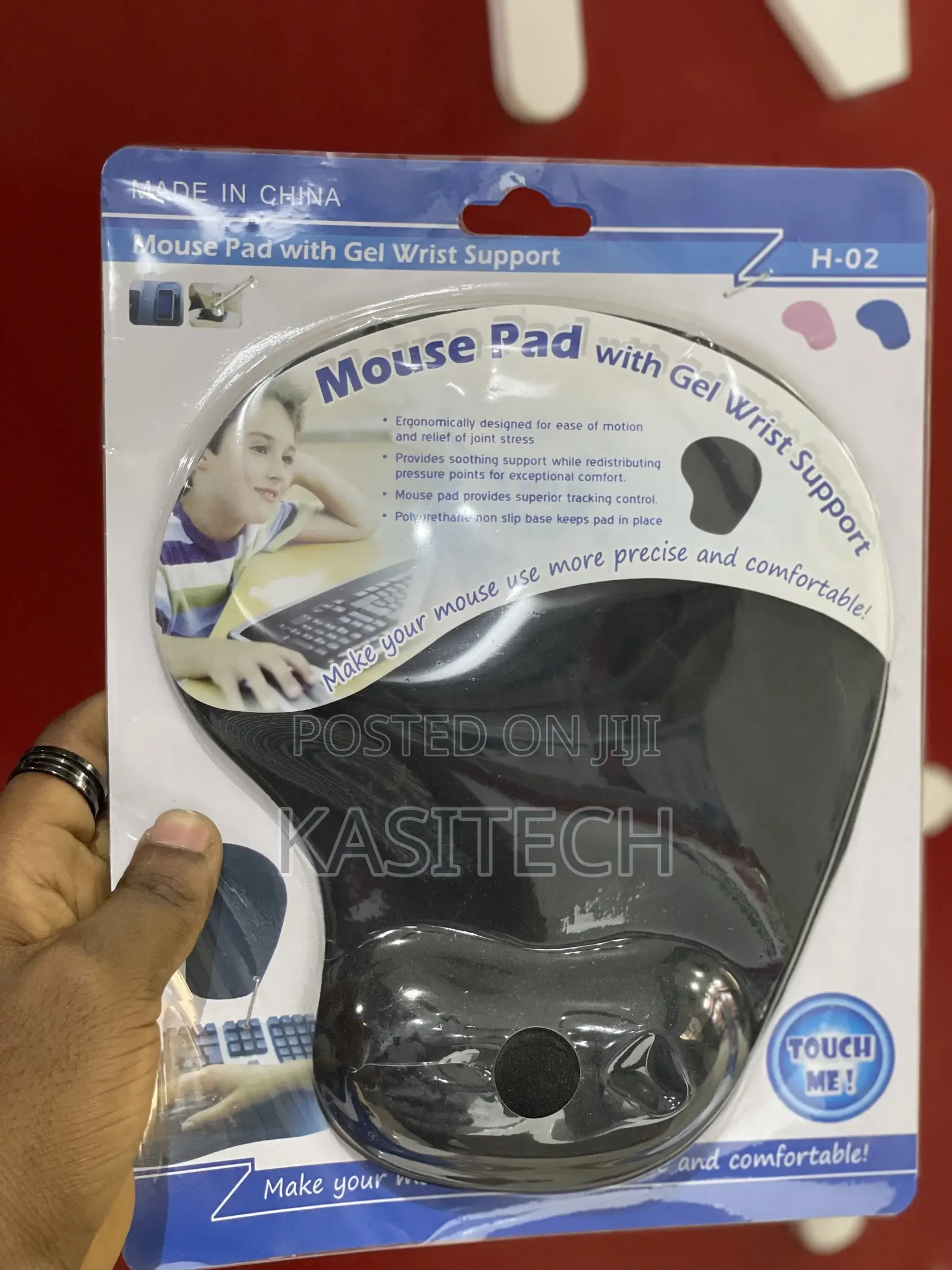 Mouse Pad With Hand Support