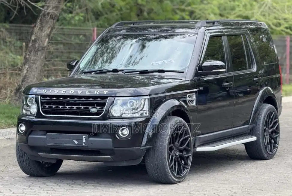 Land Rover Discovery 2016 Black