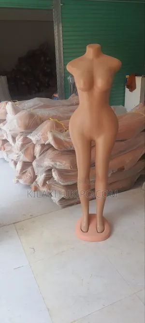Women Shop Statue Sample