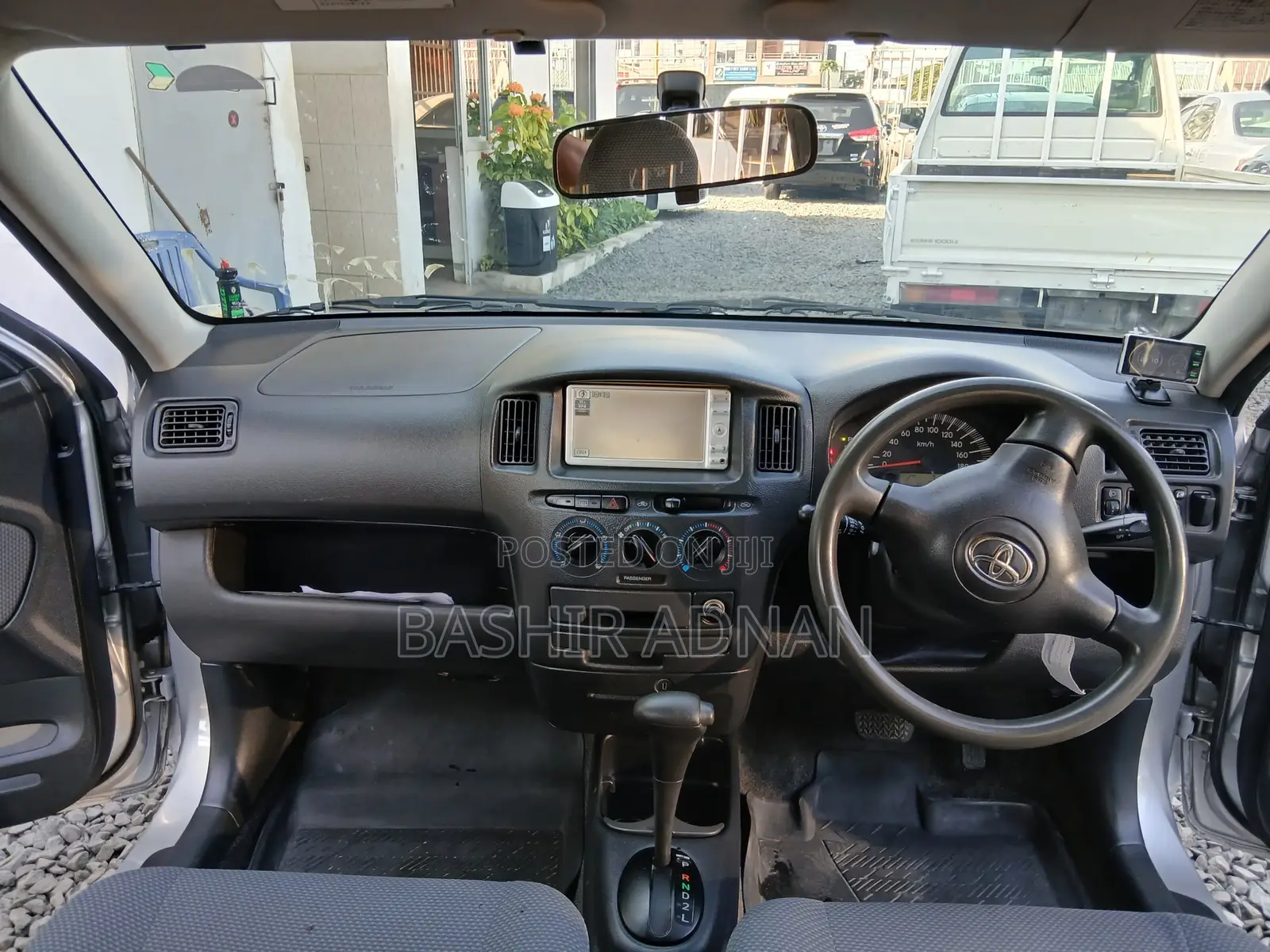 Toyota Succeed 2011 Silver