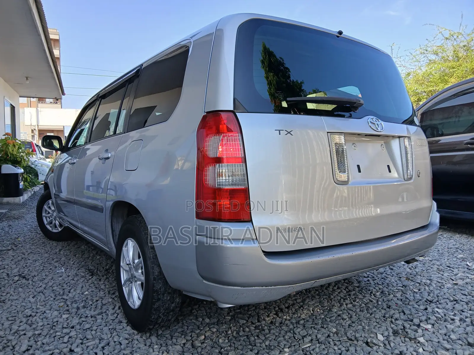 Toyota Succeed 2011 Silver
