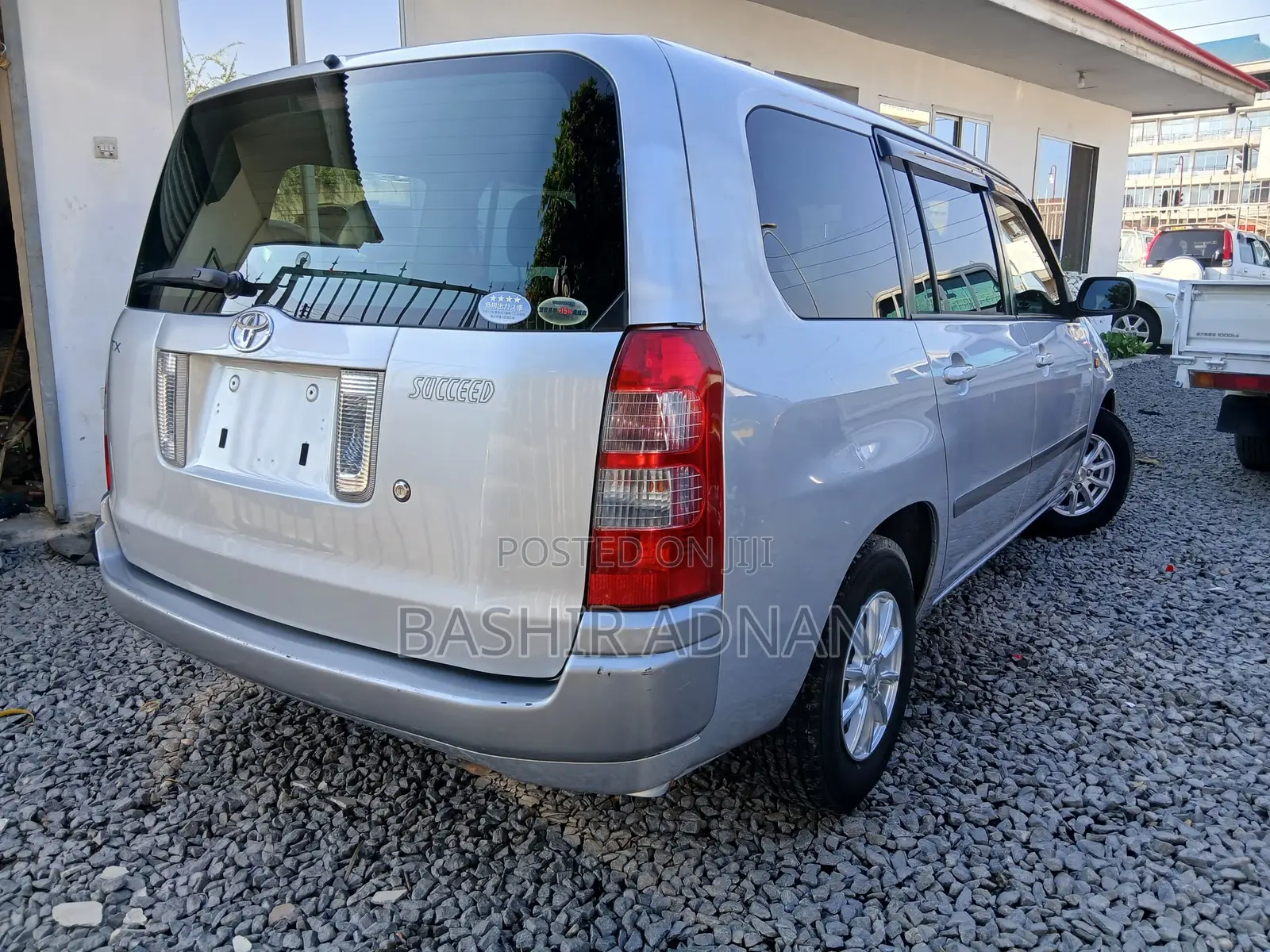 Toyota Succeed 2011 Silver