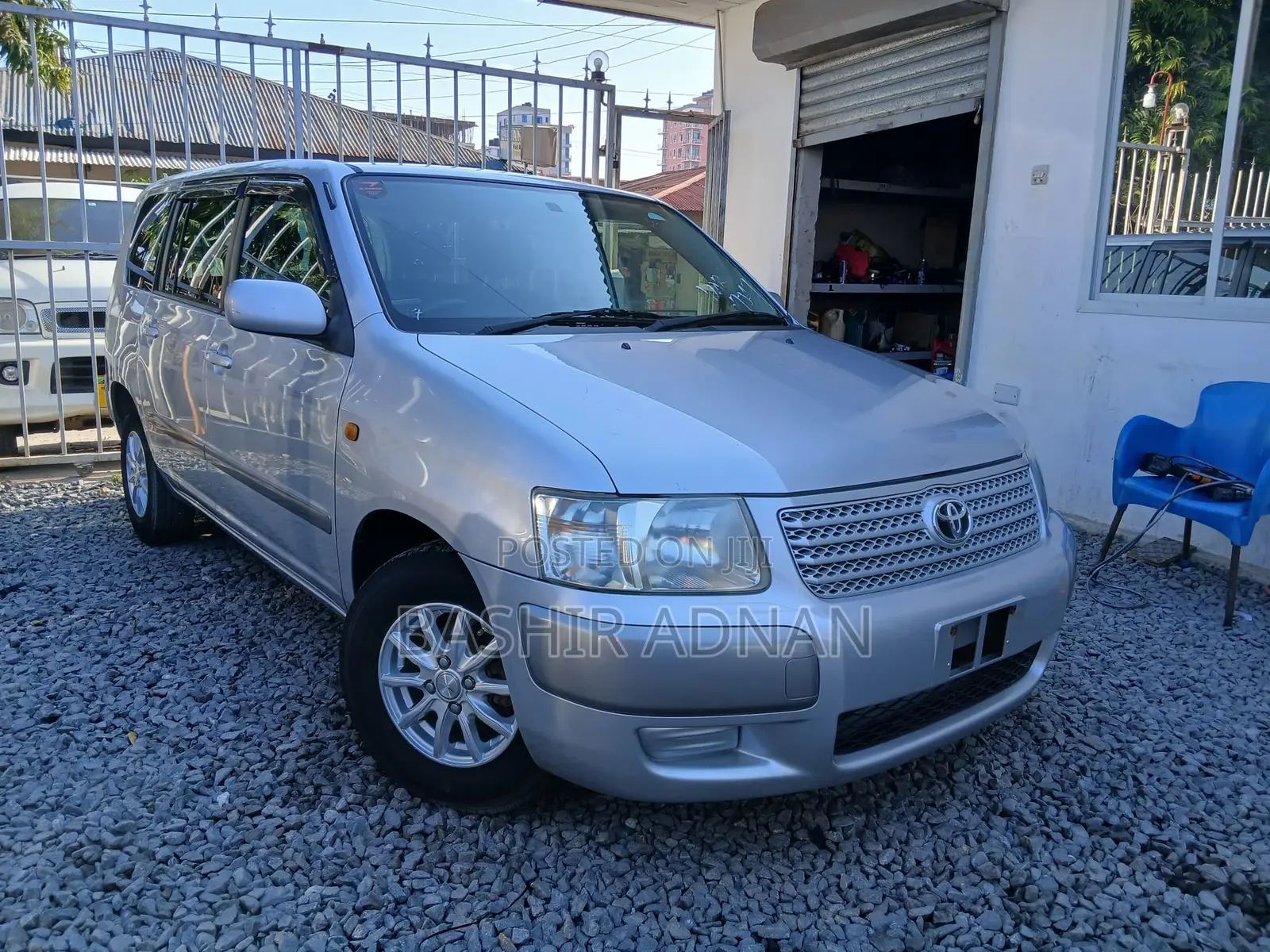 Toyota Succeed 2011 Silver