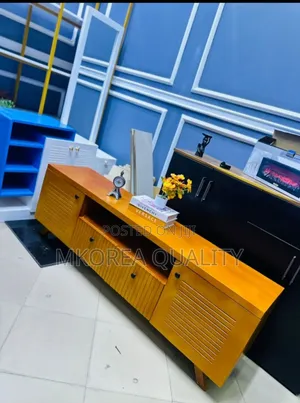 Tv Showcase/Standi Ya Tv Rangi Ya Mbao