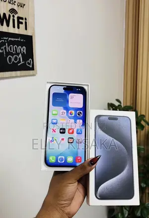 New Apple iPhone 15 Pro Max 256 GB Blue