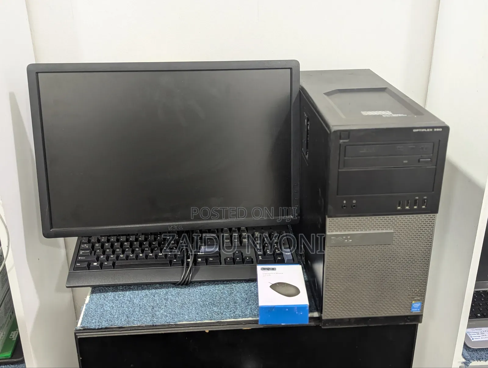 Desktop Computer Dell OptiPlex 390 4GB Intel Core 5 HDD 500GB