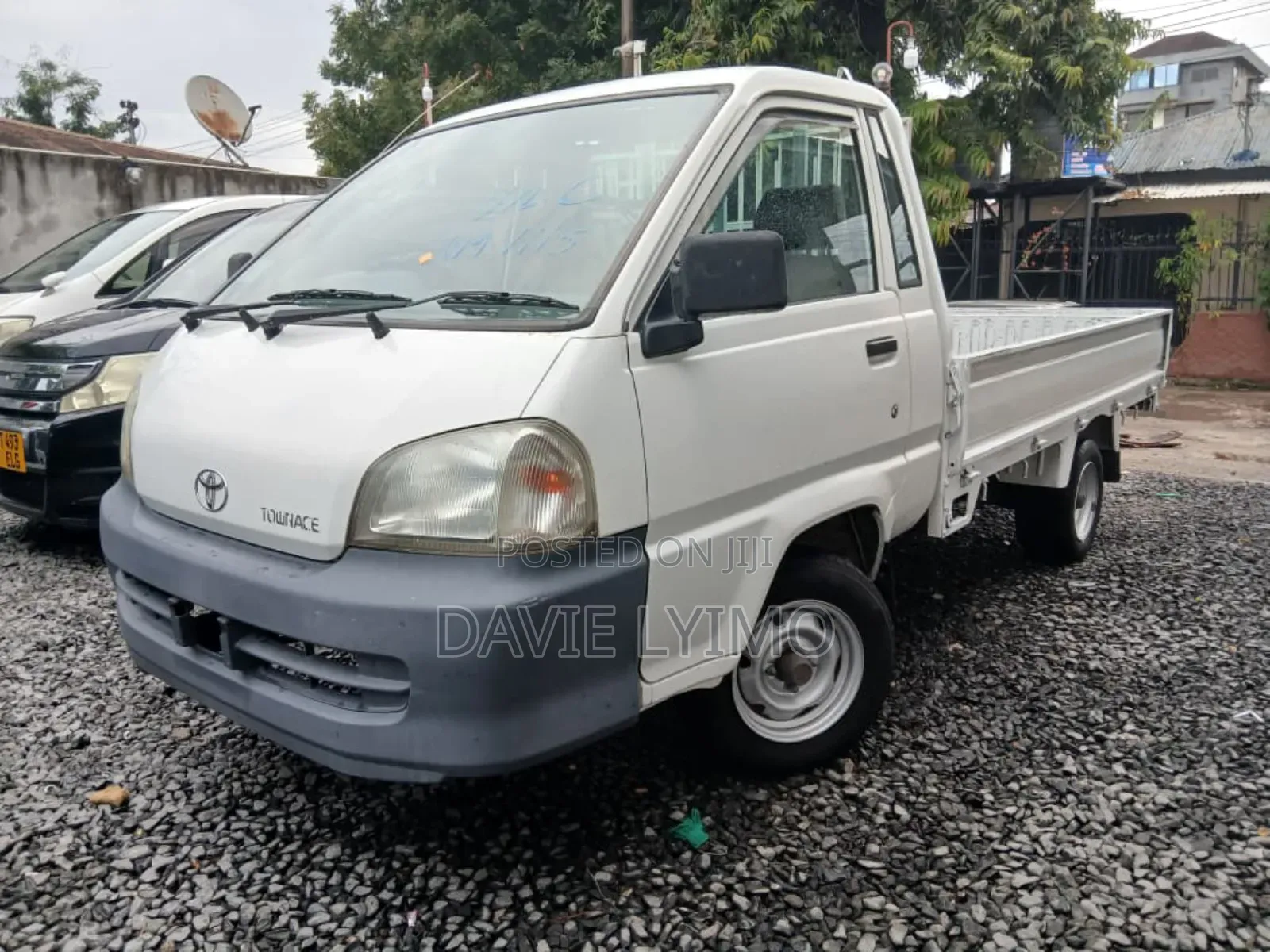 Toyota TownAce 1999 White