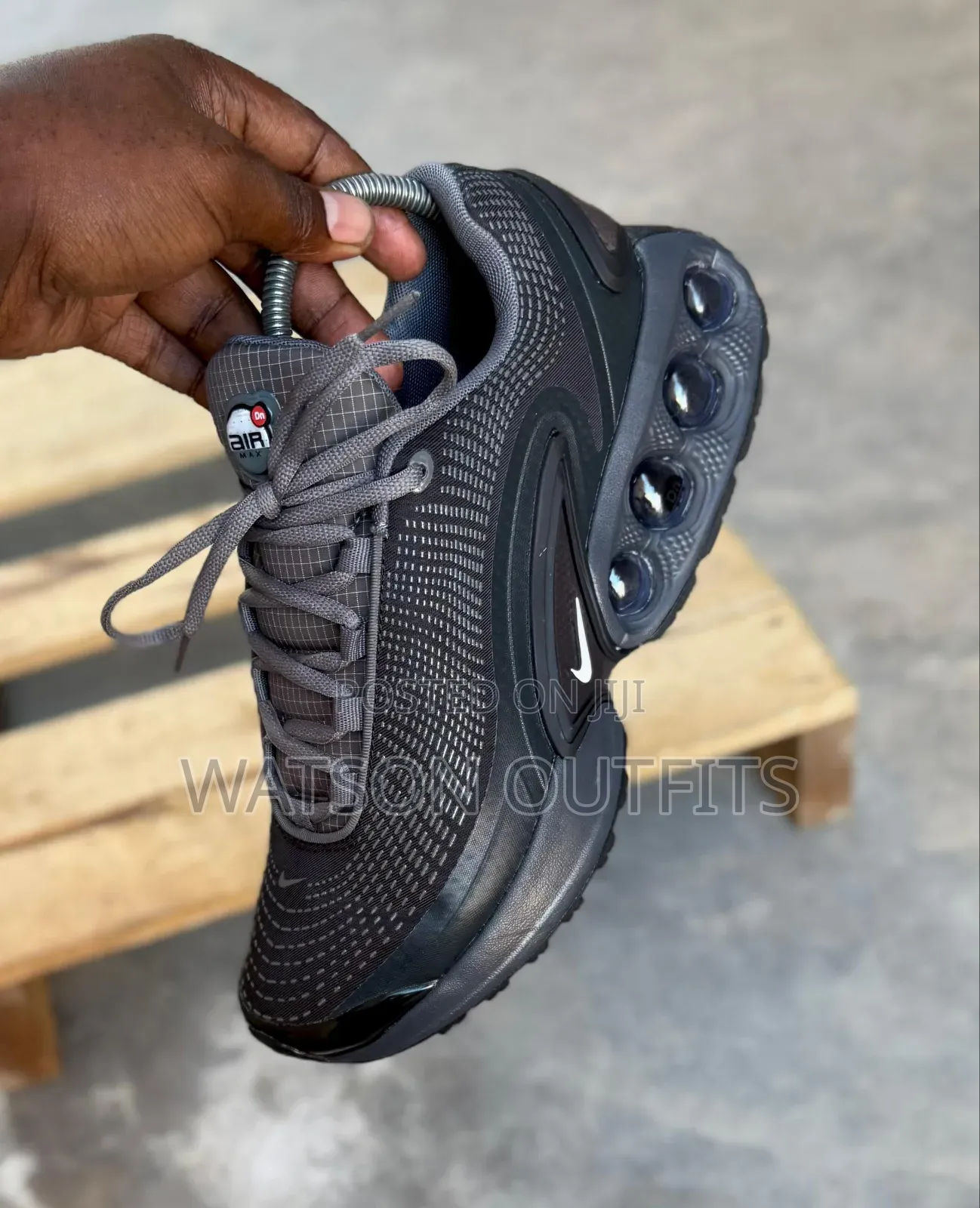 Men's Shoes Very Very Hot