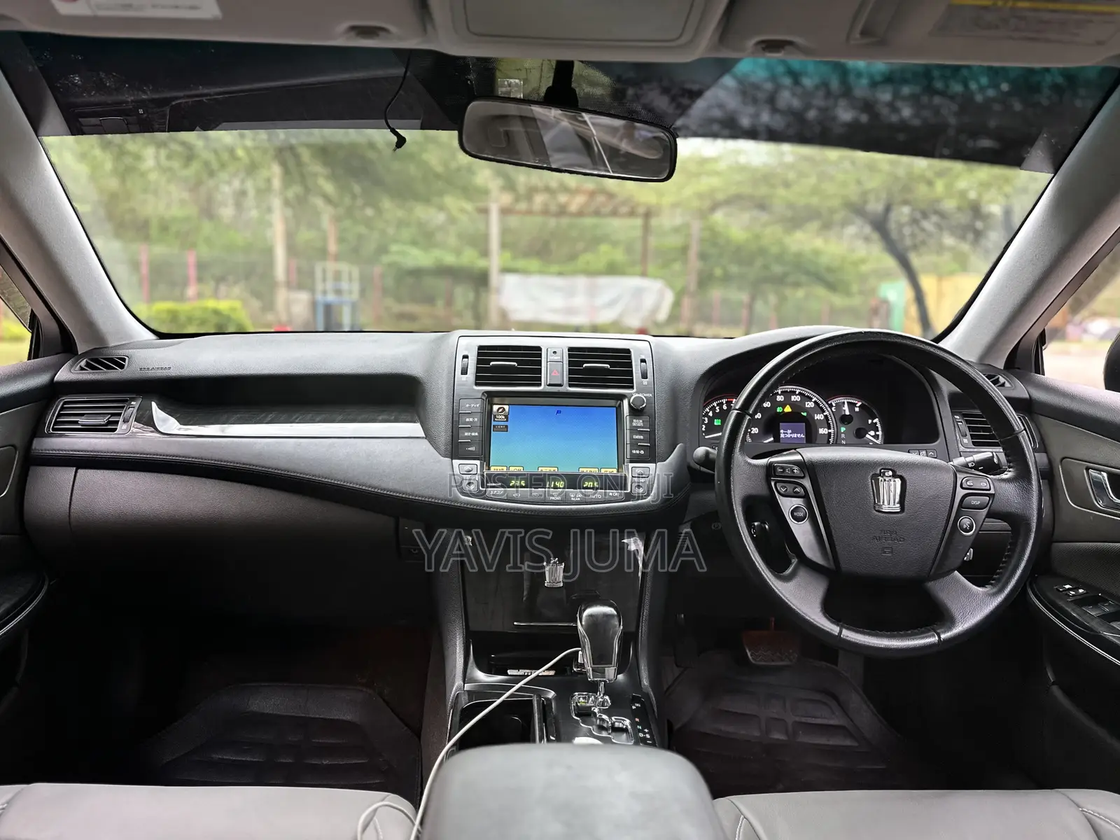 Toyota Crown 2009 Black