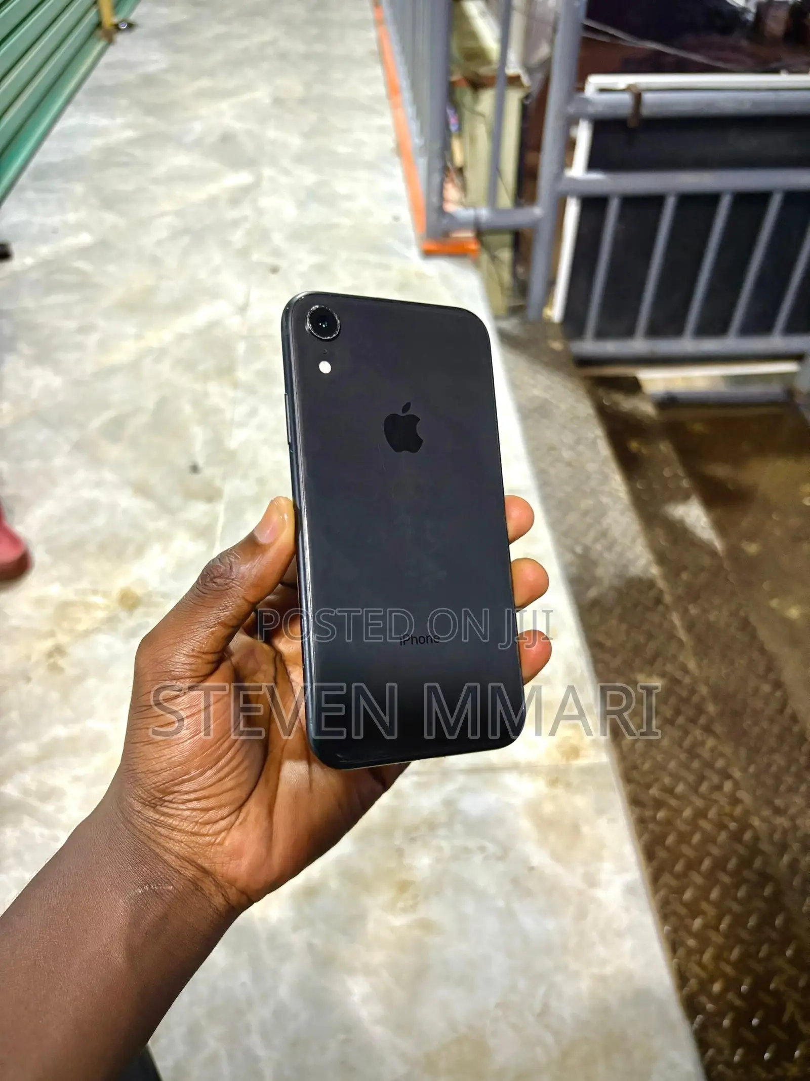 Apple iPhone XR 128 GB Black