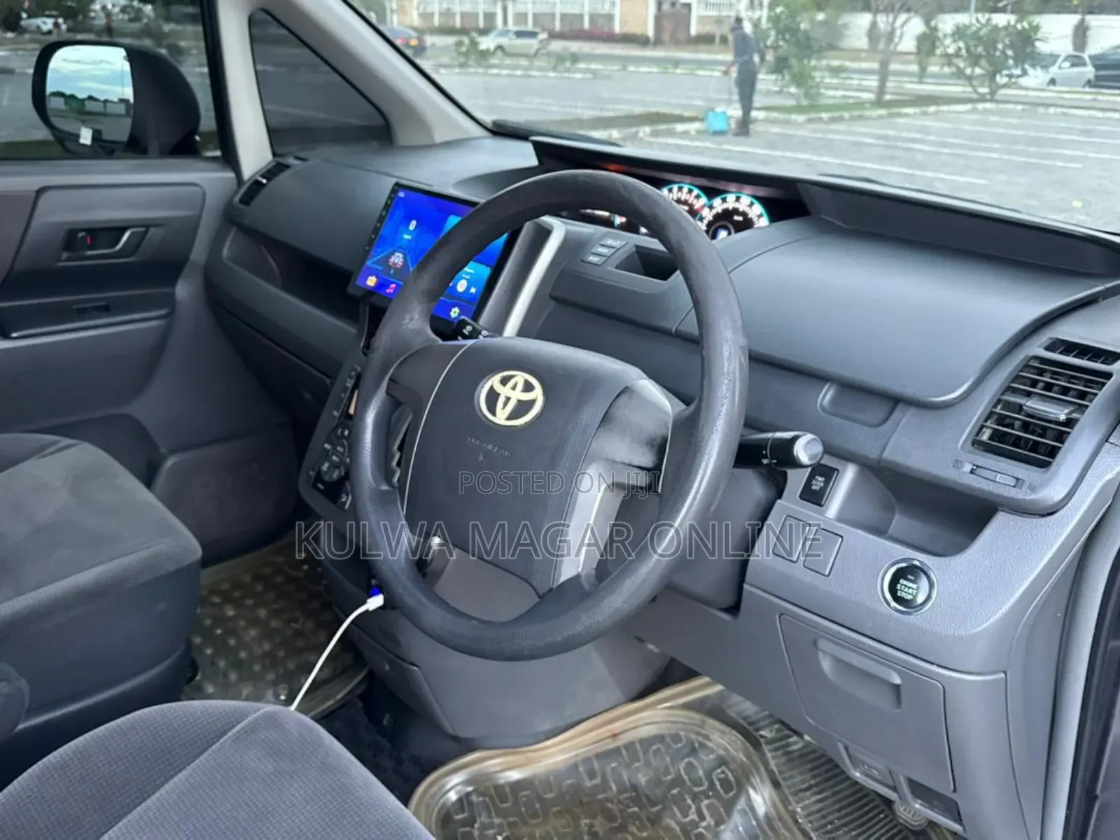 Toyota Noah 2009 Black