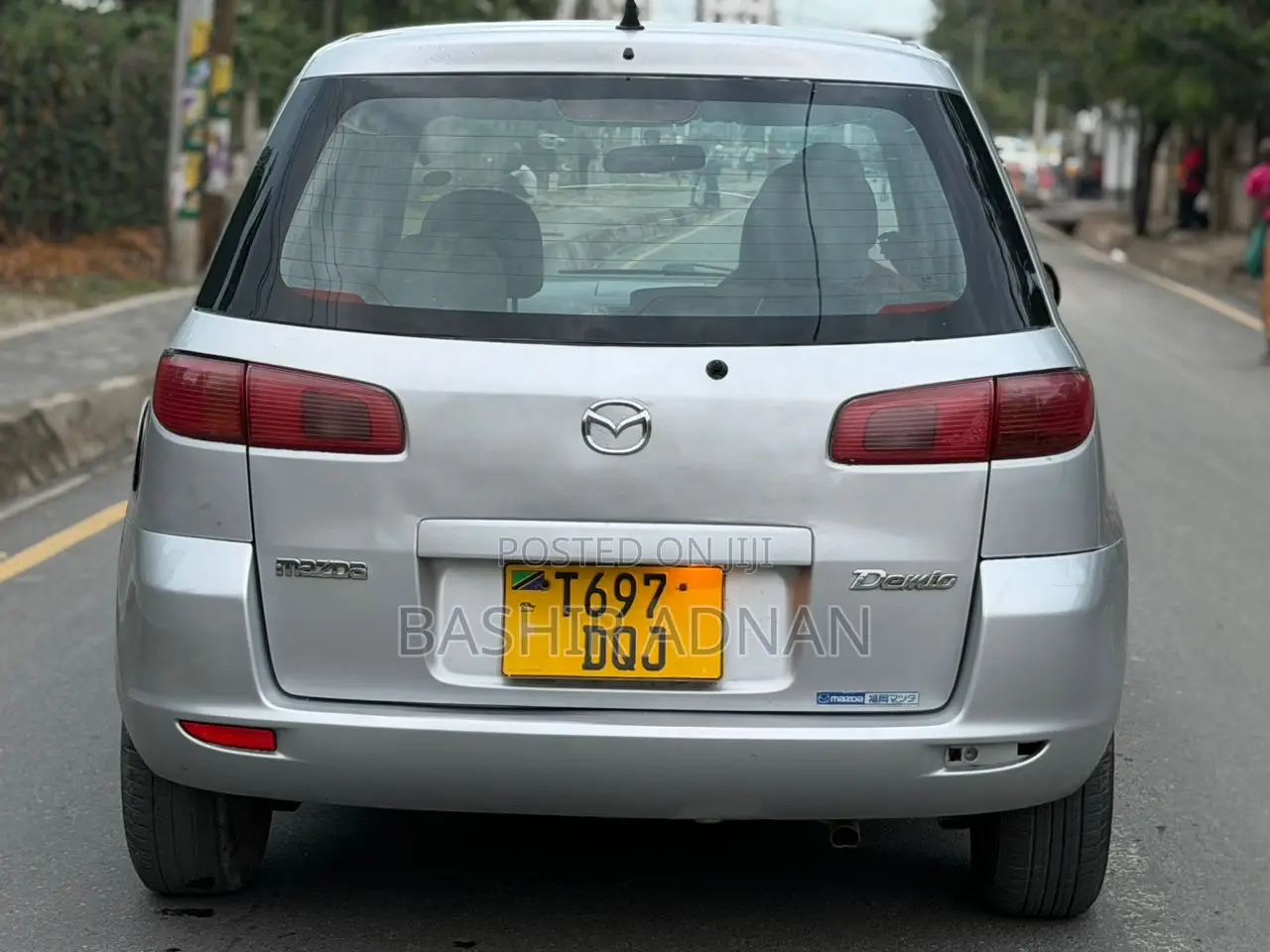 Mazda Demio 2004 Silver