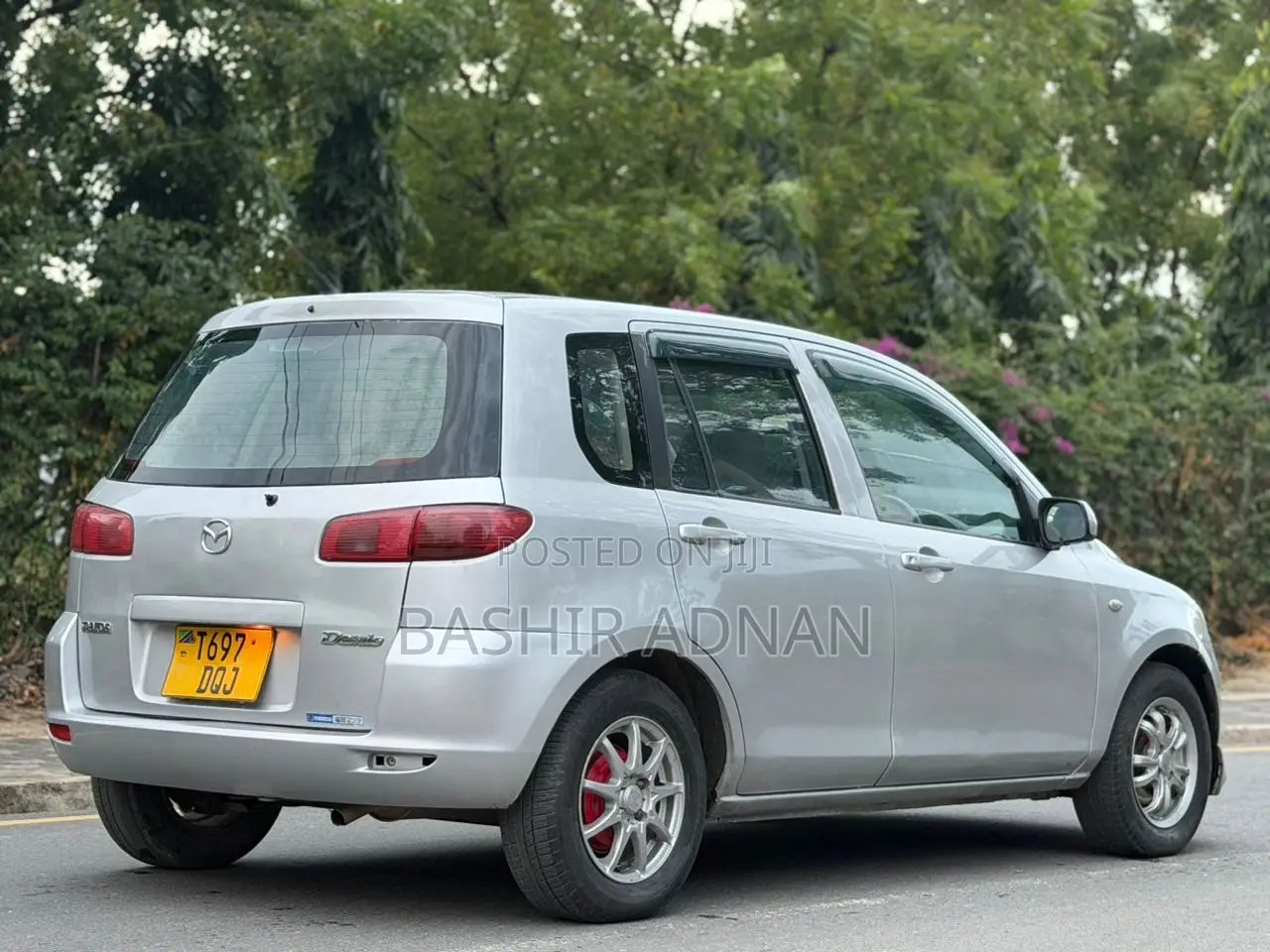 Mazda Demio 2004 Silver