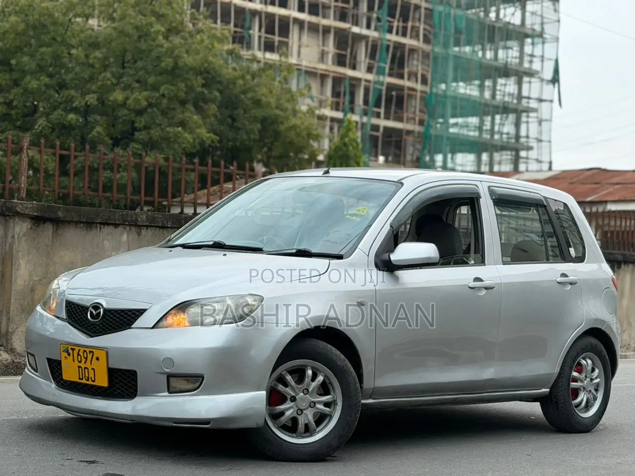 Mazda Demio 2004 Silver