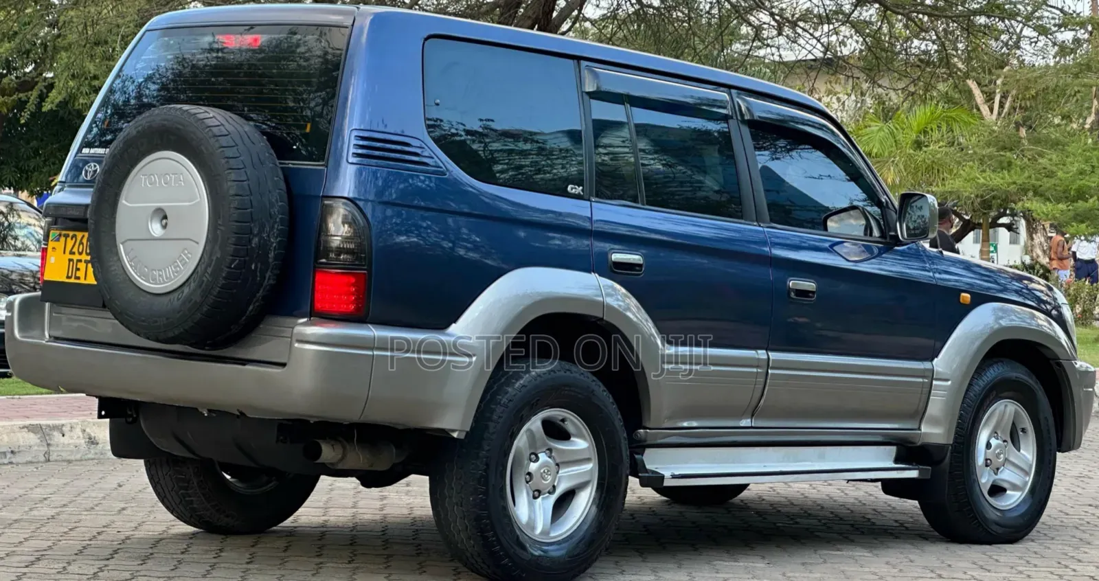 Toyota Land Cruiser Prado 2001 Blue