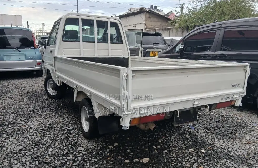 Toyota Townace 1999 White