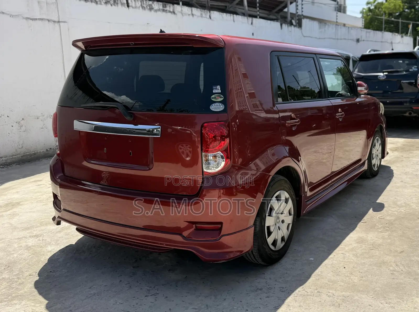 Toyota Corolla Rumion Hatchback 1.5 FWD 2008 Maroon