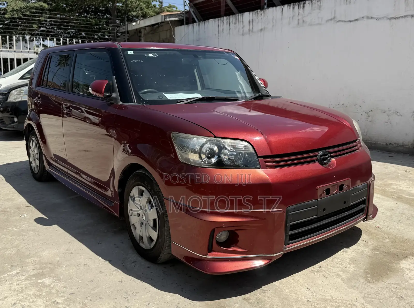 Toyota Corolla Rumion Hatchback 1.5 FWD 2008 Maroon