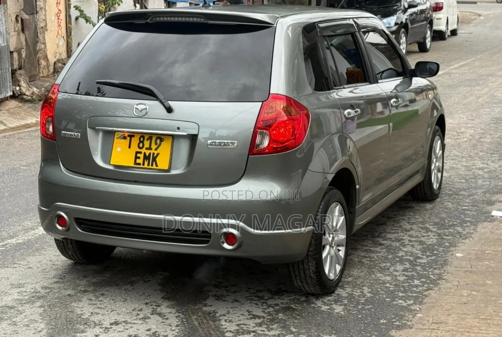 Mazda Verisa 2008 Gray