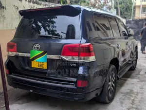 Toyota Land Cruiser 2009 Black