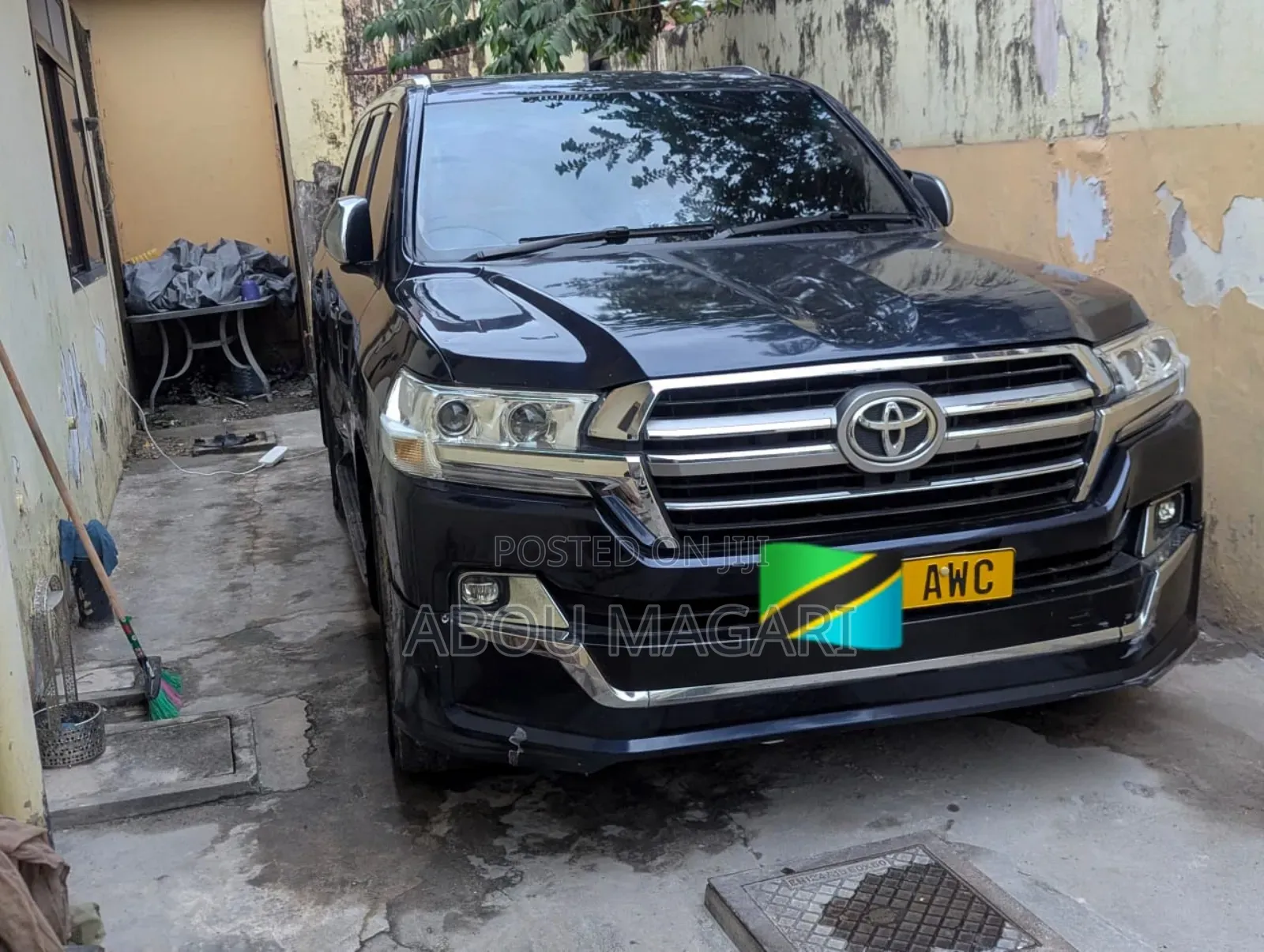 Toyota Land Cruiser 2009 Black