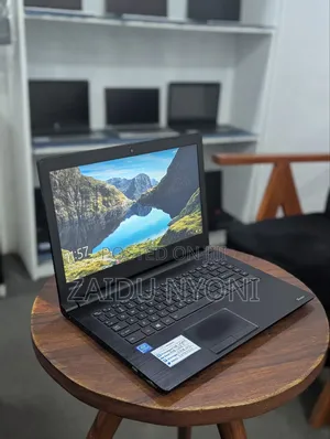 New Laptop Toshiba Tecra C40 4GB Intel SSD 128GB