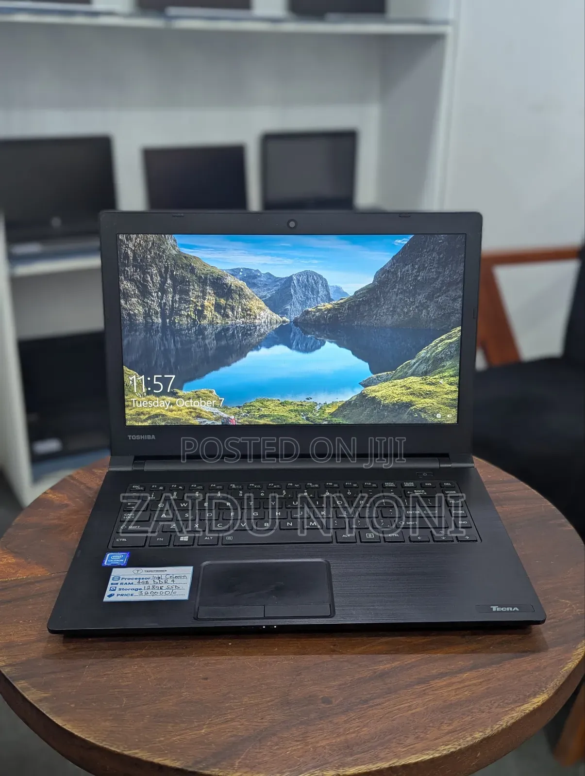 New Laptop Toshiba Tecra C40 4GB Intel SSD 128GB