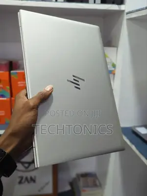 New Laptop HP EliteBook 830 G8 16GB Intel Core I7 SSD 512GB