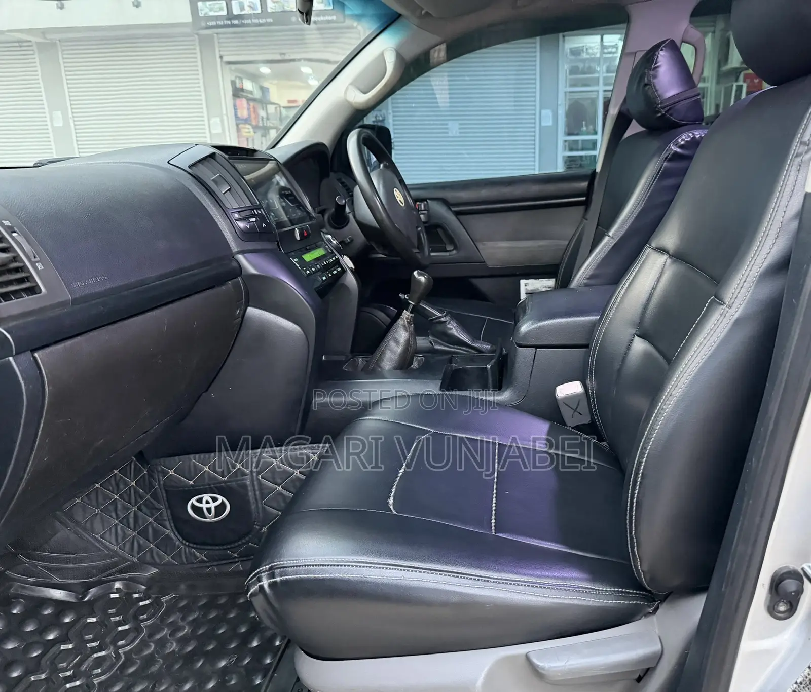 Toyota Land Cruiser 2015 Silver