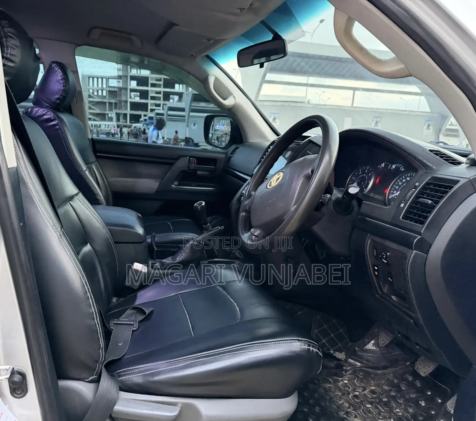 Toyota Land Cruiser 2015 Silver