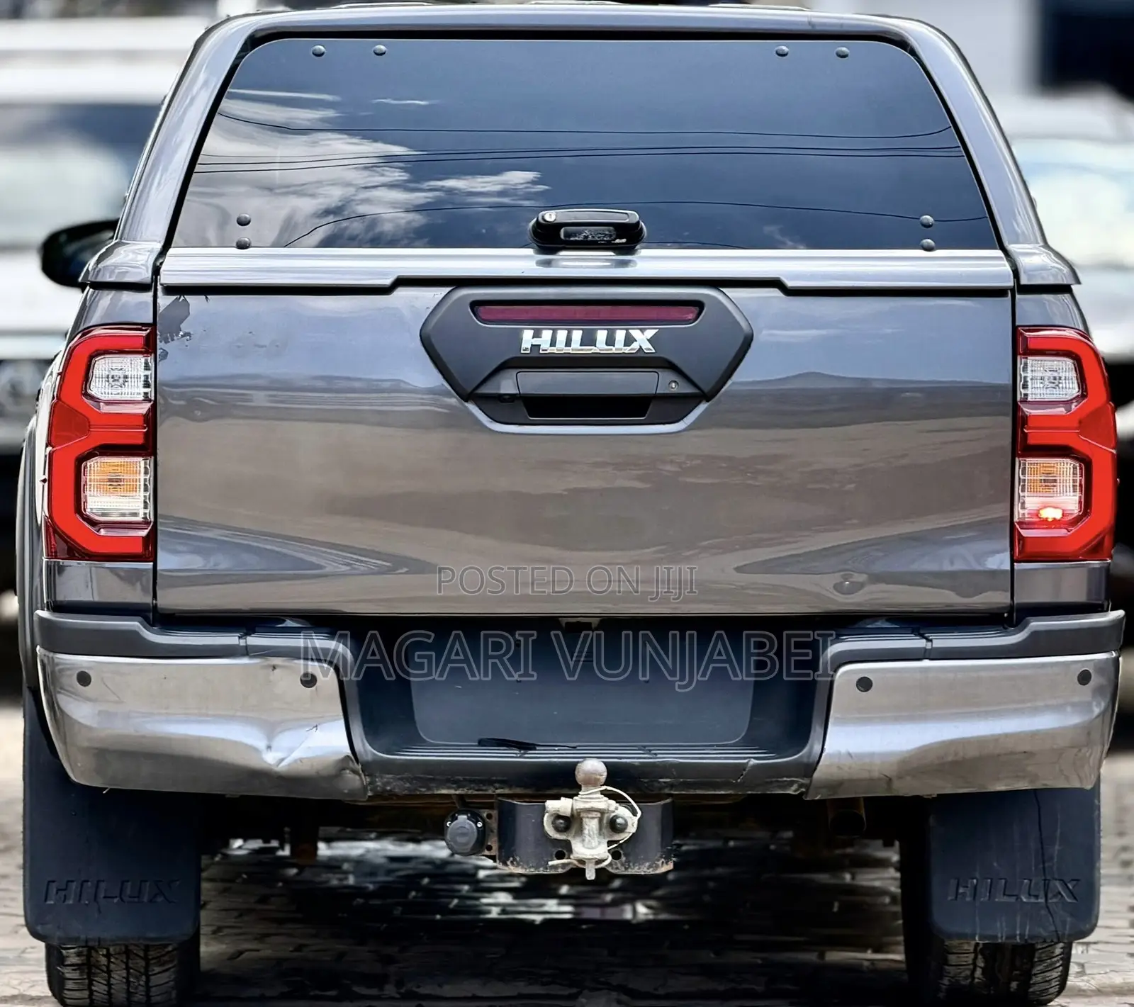 Toyota Hilux 2021 Silver