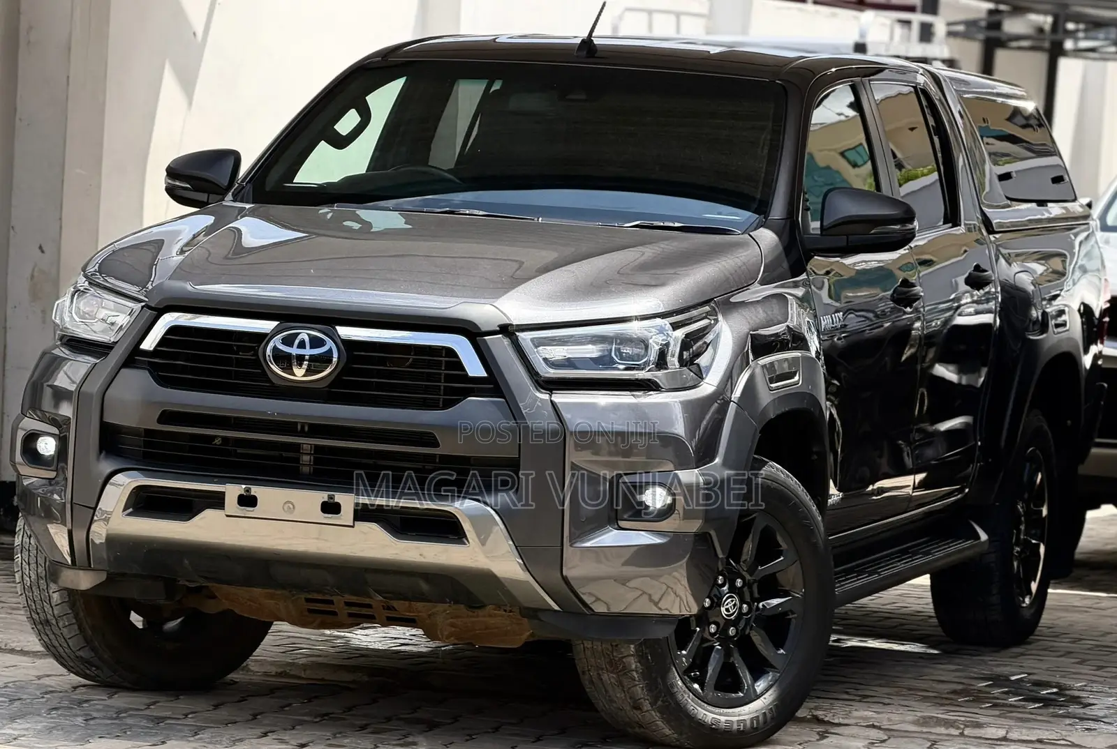 Toyota Hilux 2021 Silver