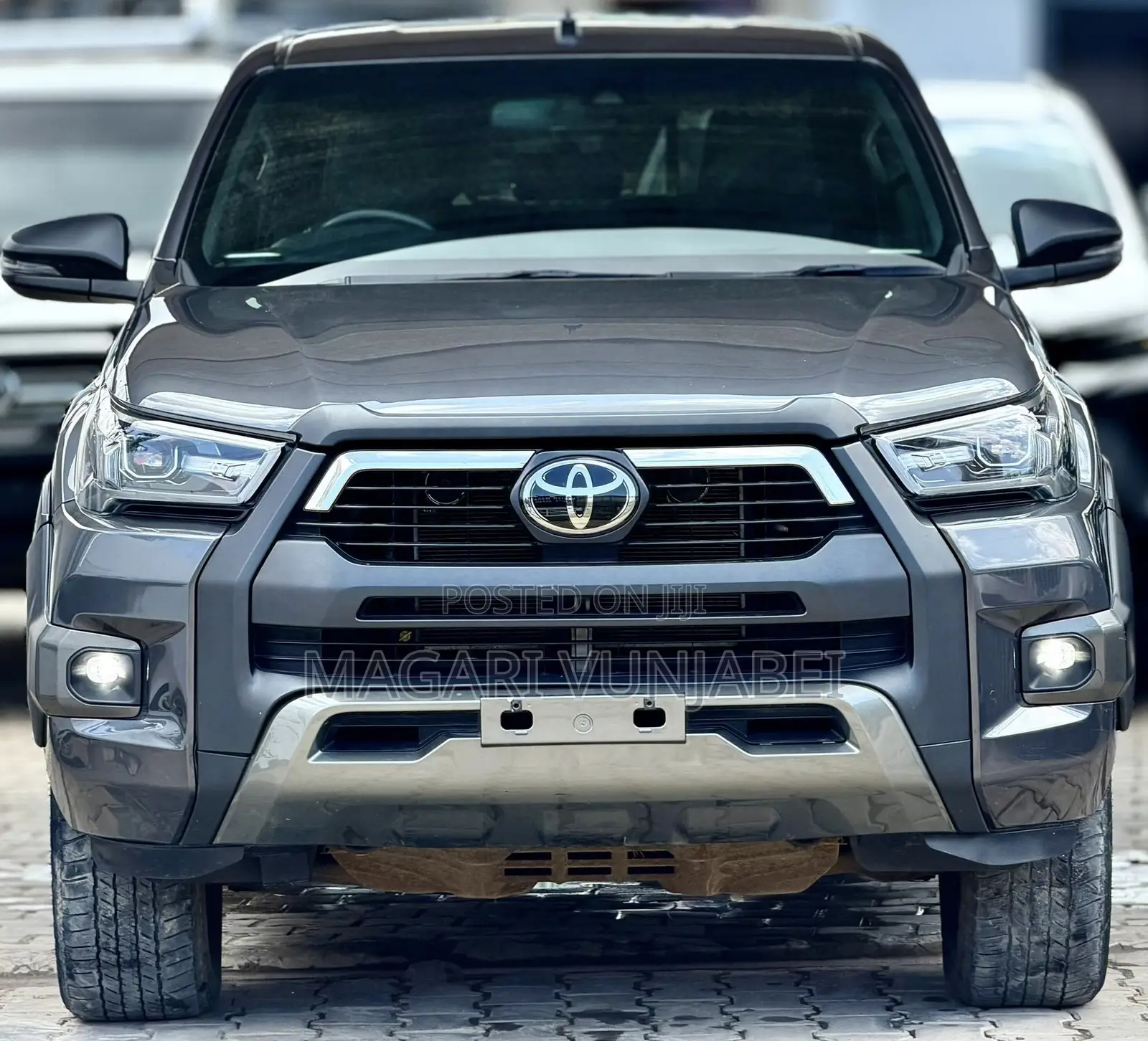 Toyota Hilux 2021 Silver