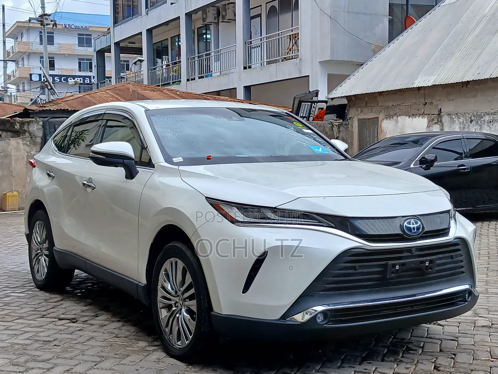 Toyota Harrier 2020 White
