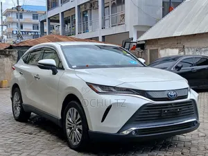 Toyota Harrier 2020 White