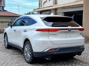 Toyota Harrier 2020 White