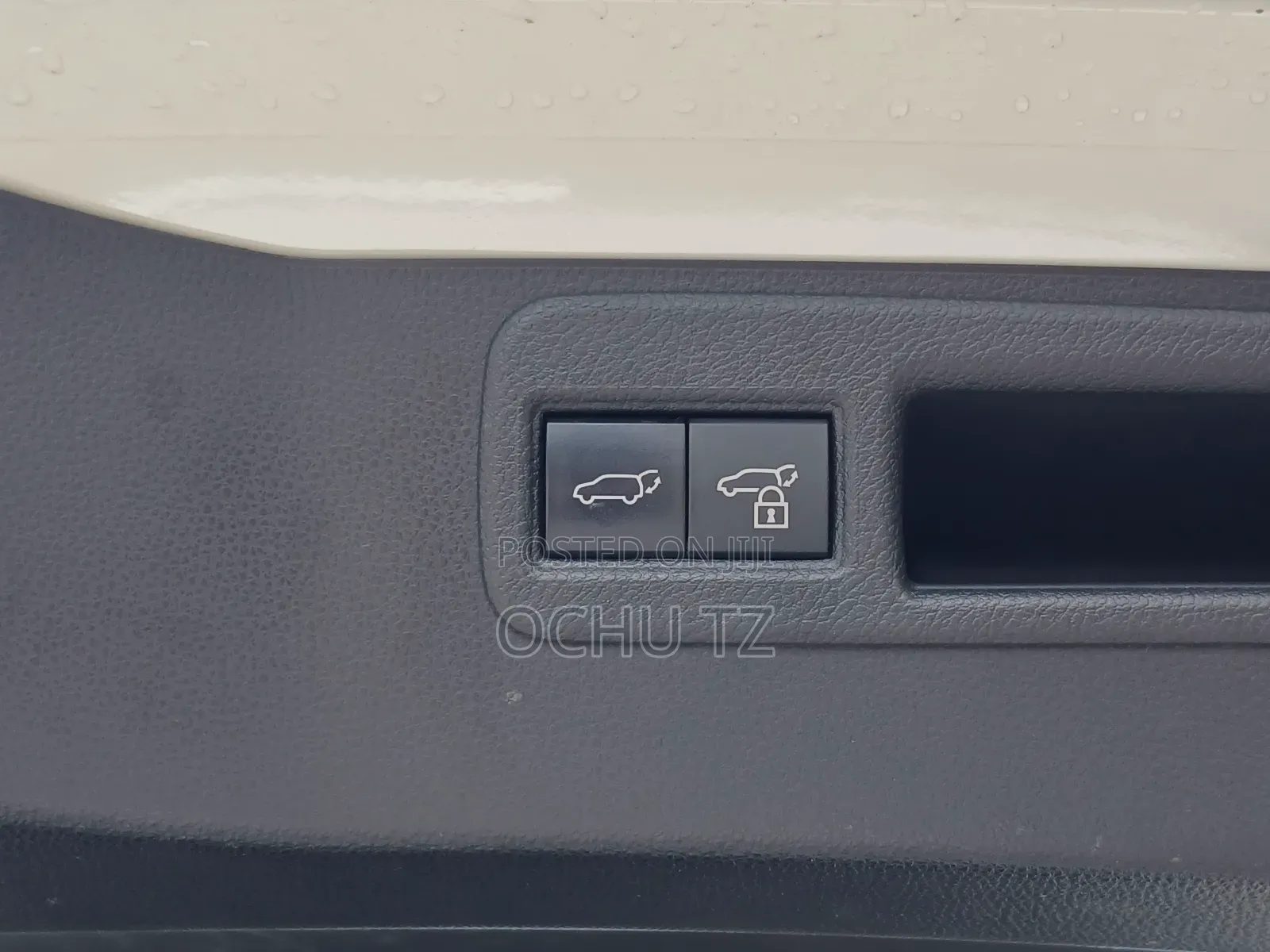 Toyota Harrier 2020 White